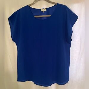 love J brand women’s size large navy blue short sleeve shirt / blouse. NWOT